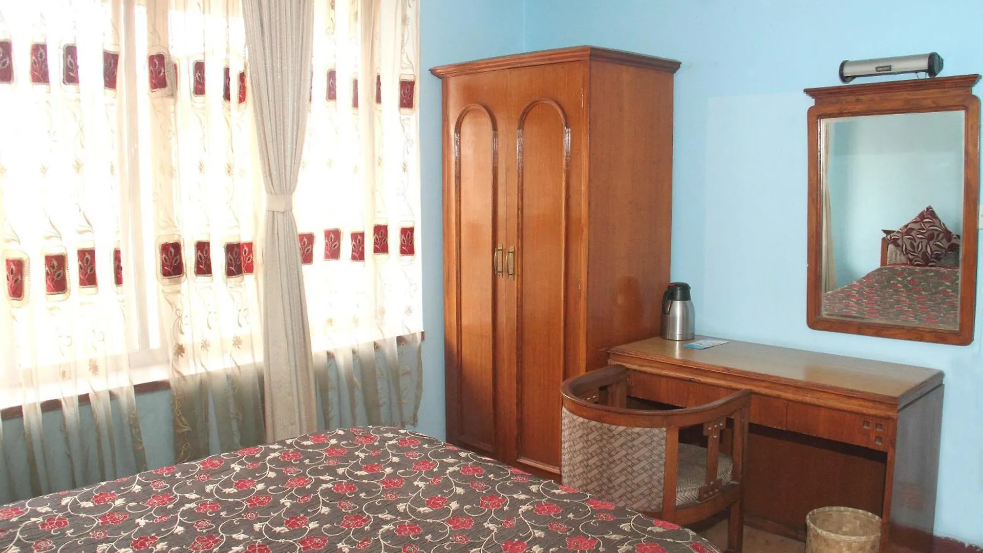 Hotel Trekkers Home Catmandu